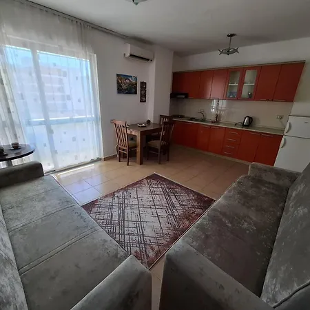 Cozy In The Center 2 * Shkoder