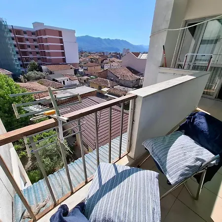 Apartment Cozy In The Center 2 *