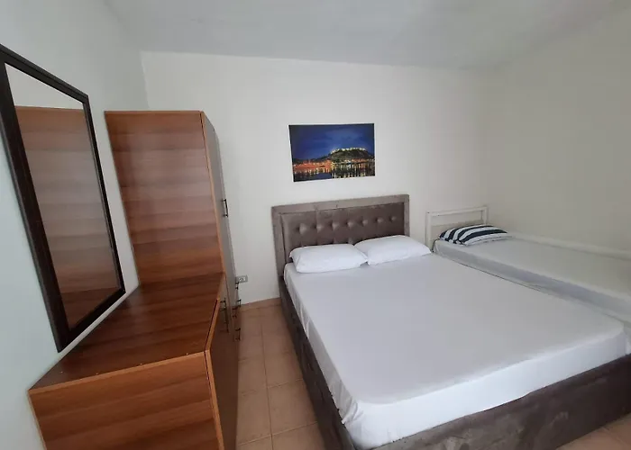 Cozy In The Center 2 公寓